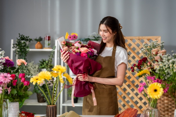 c’est-l’histoire-d’un-commercant-qui-pensait-vendre-2-boutiques,-pas-1-entreprise…