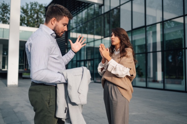 c’est-l’histoire-d’un-epoux-associe-qui-ne-renonce-pas…