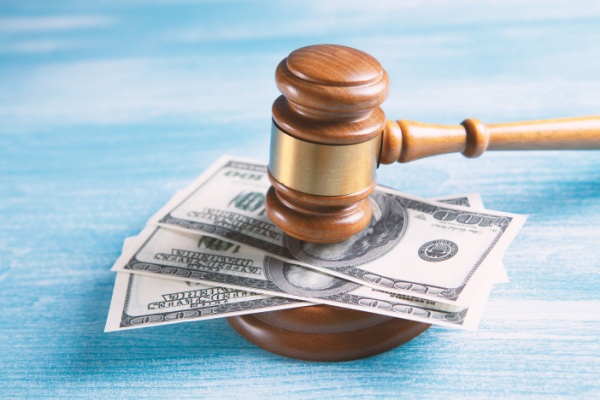 c’est-l’histoire-d’un-creancier…-qui-est-certain-de-l’etre…