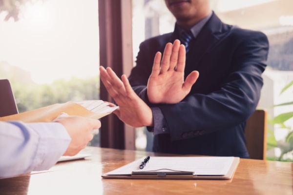 c’est-l’histoire-d’un-employeur-pour-qui-un-mail-«-groupe-»-devrait-suffire…