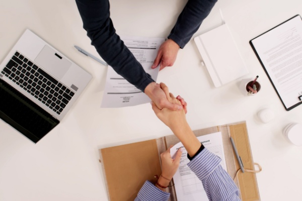 entretien-de-parcours-professionnel-:-quelques-eclairages-utiles…