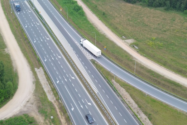 taxe-sur-la-distance-parcourue-sur-le-reseau-autoroutier-concede-–-2026