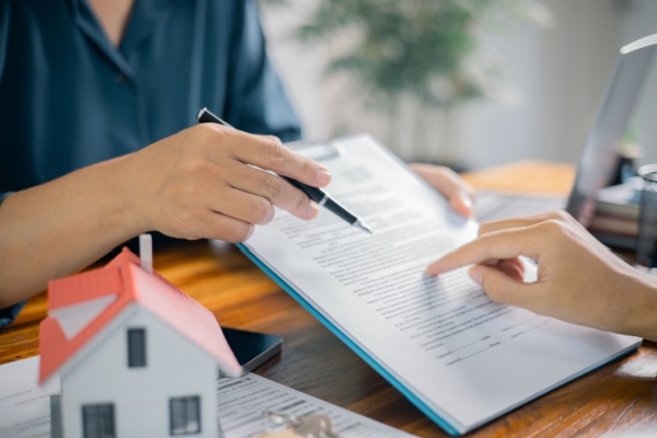 c’est-l’histoire-d’un-investisseur-qui-ne-fait-pas-que-perdre-son-travail…